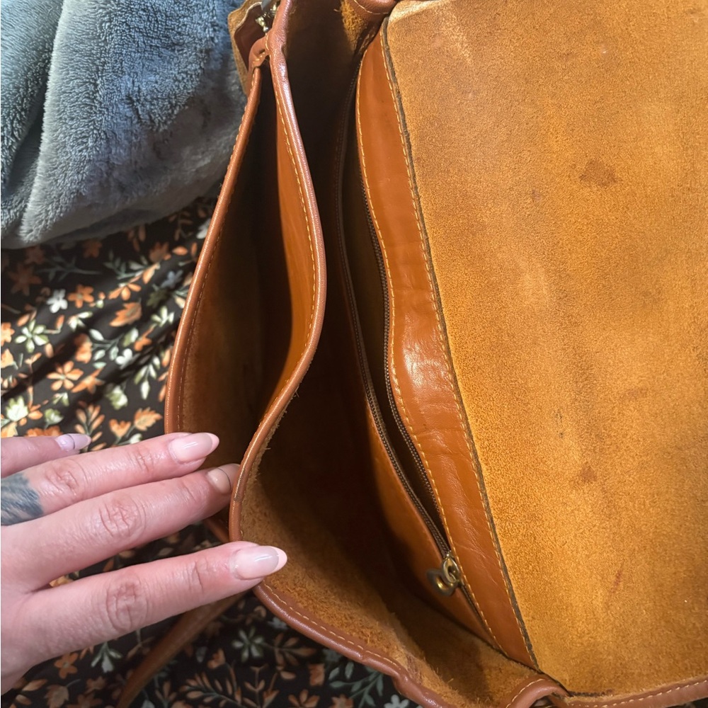 Coach Tan Crossbody Bag - Picture 5 of 10